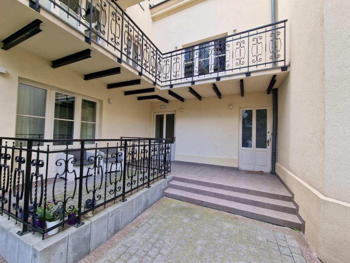 Apartamenty Sebastiana Krakow Exterior photo